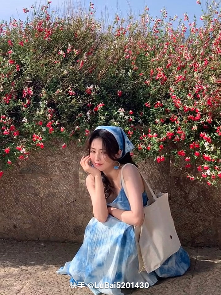 美女高雅造型_美女头像甜美可爱