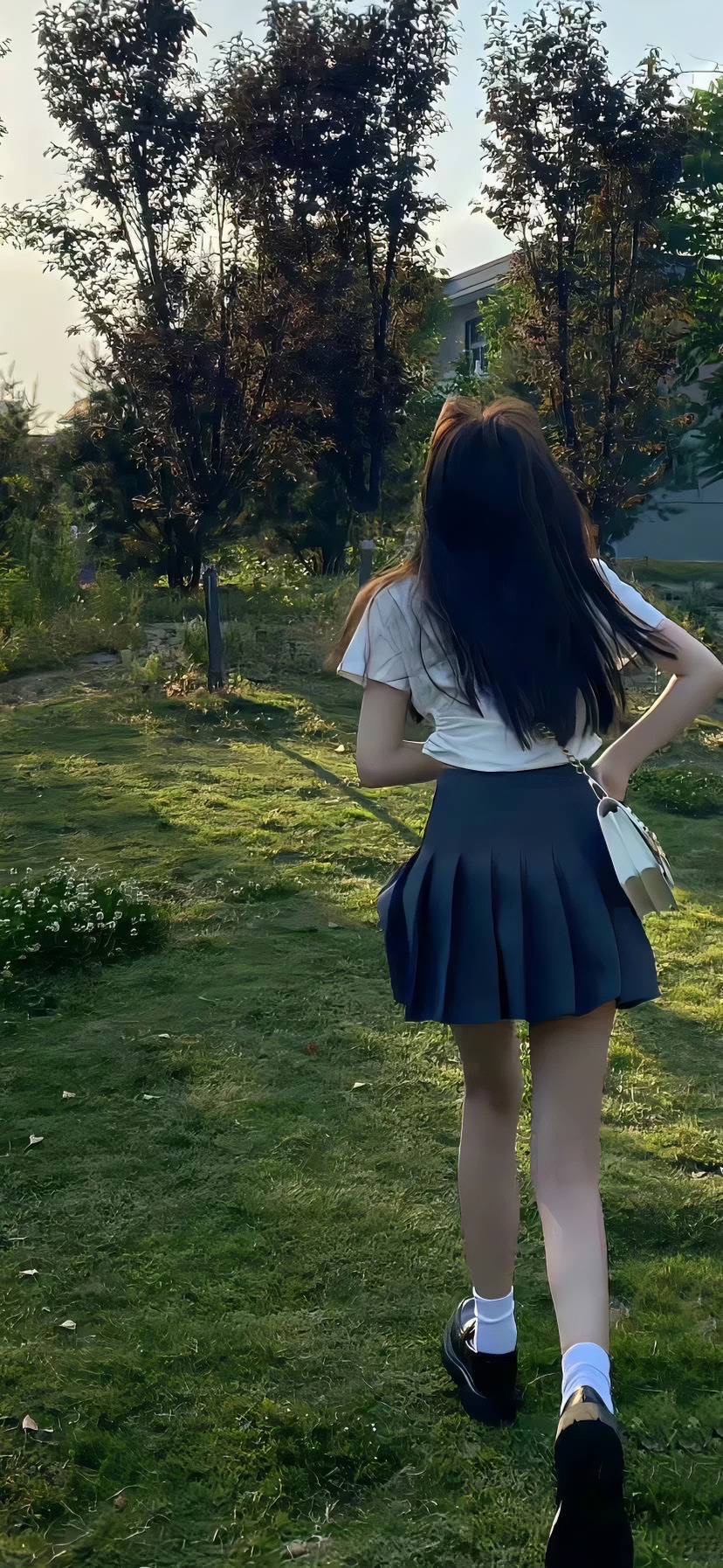 美女高雅造型_美女头像真人微信