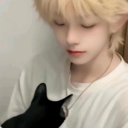 美女头像真人版_美女图片微信头像
