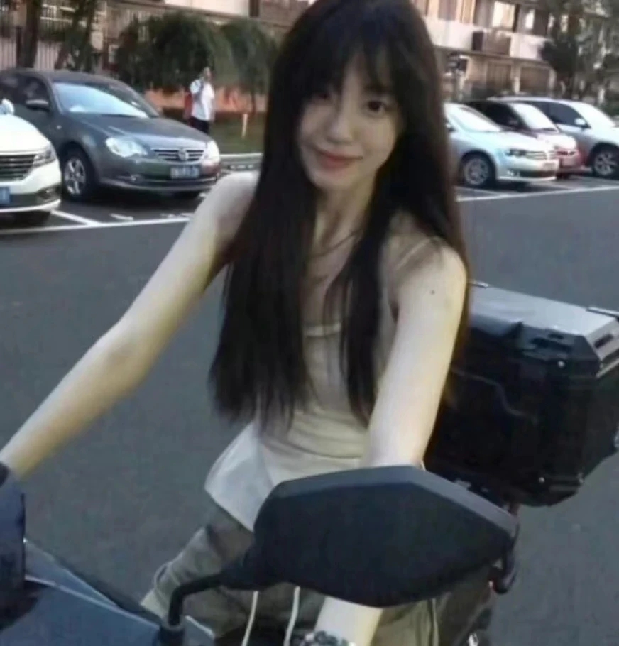 美女照片app_美女照片头像霸气