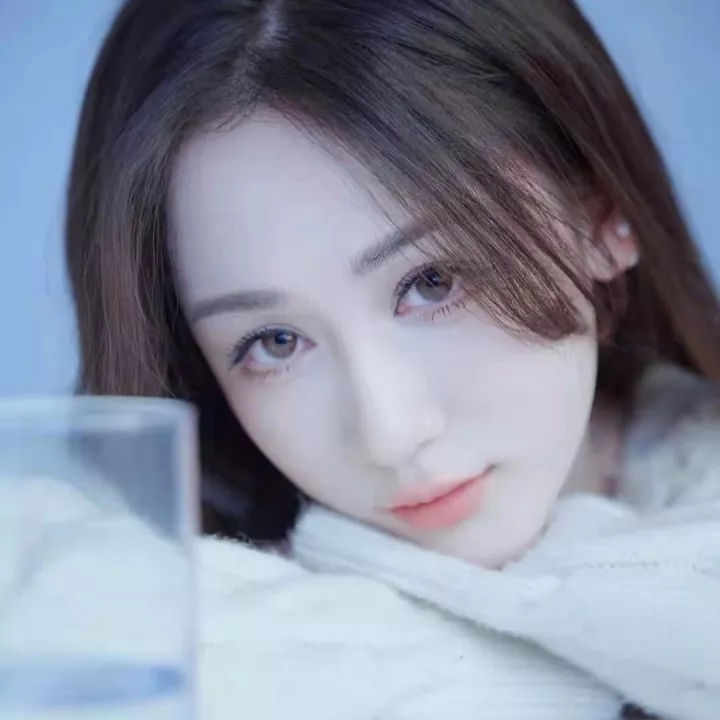 美女头像真人甜美_美女头像真人很吸引人
