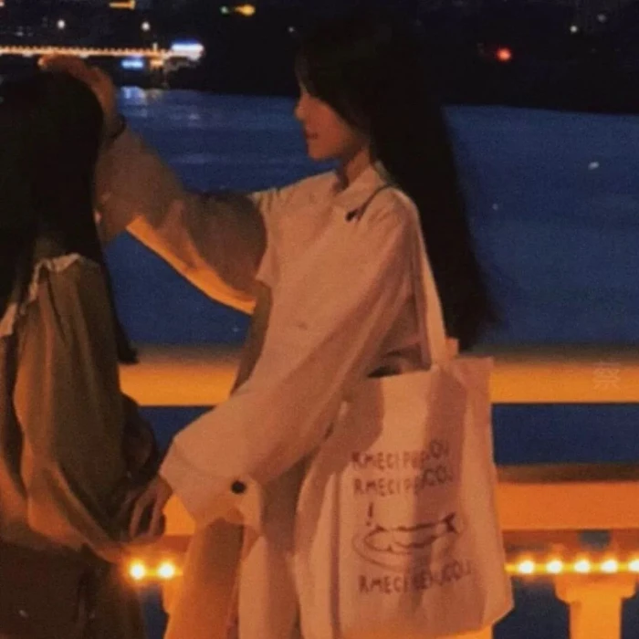 美女头像甜美_美女壁纸