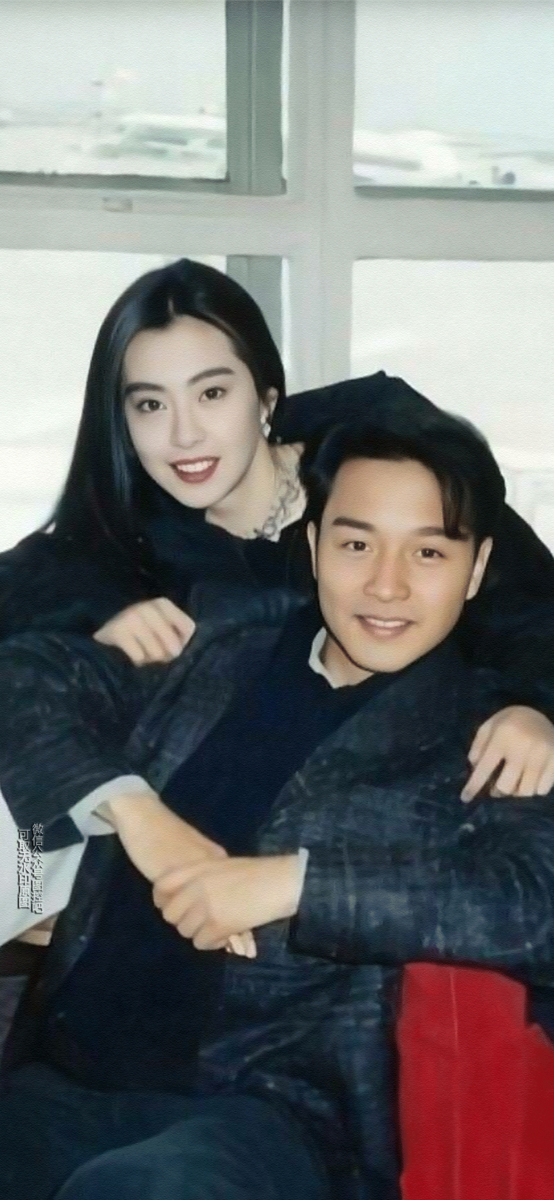 美女照片卡通教程_美女照片游泳写真素材