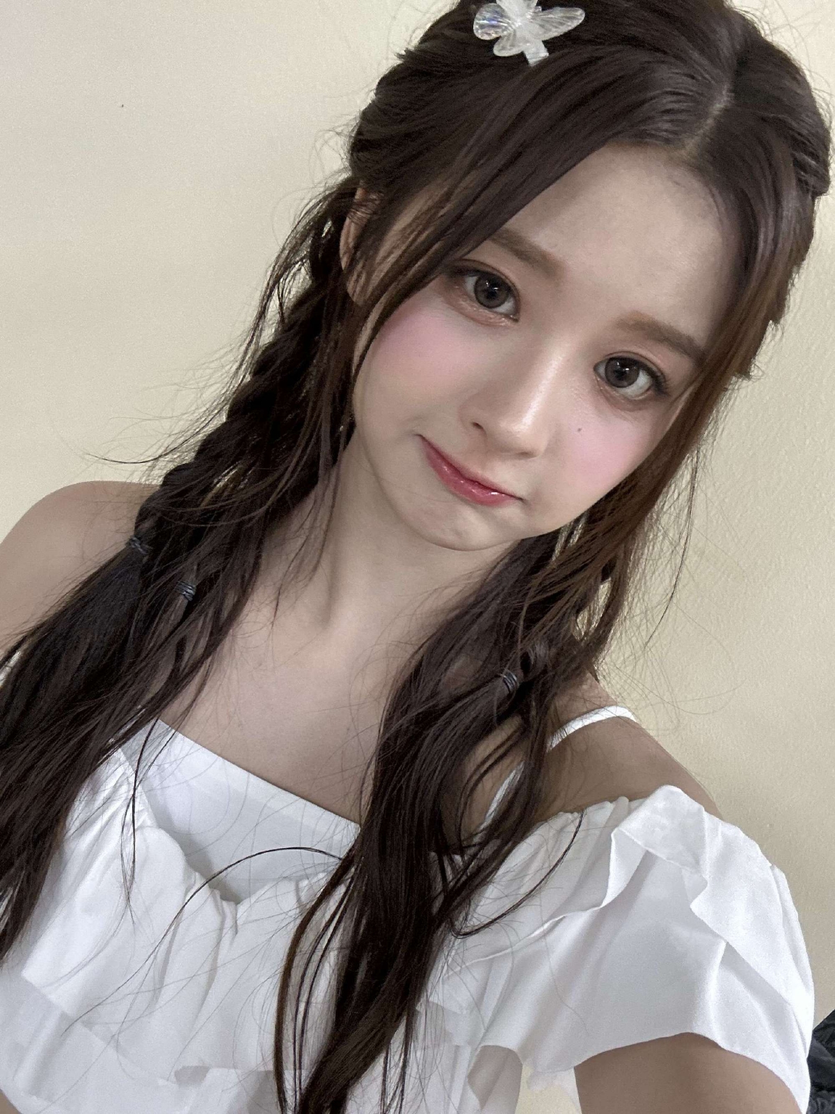 美女头像真人背影_美女头像真人氛围感