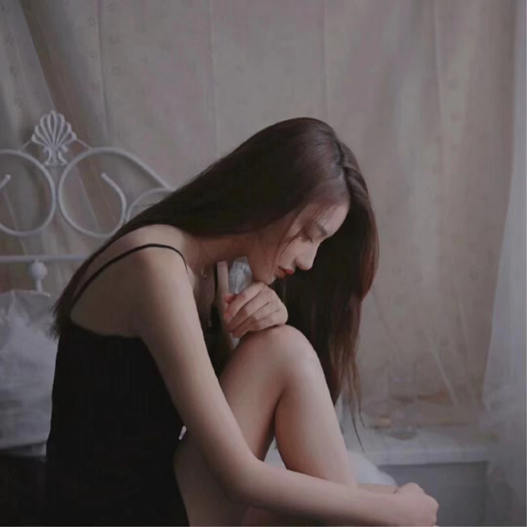 美女壁纸女_美女高雅造型