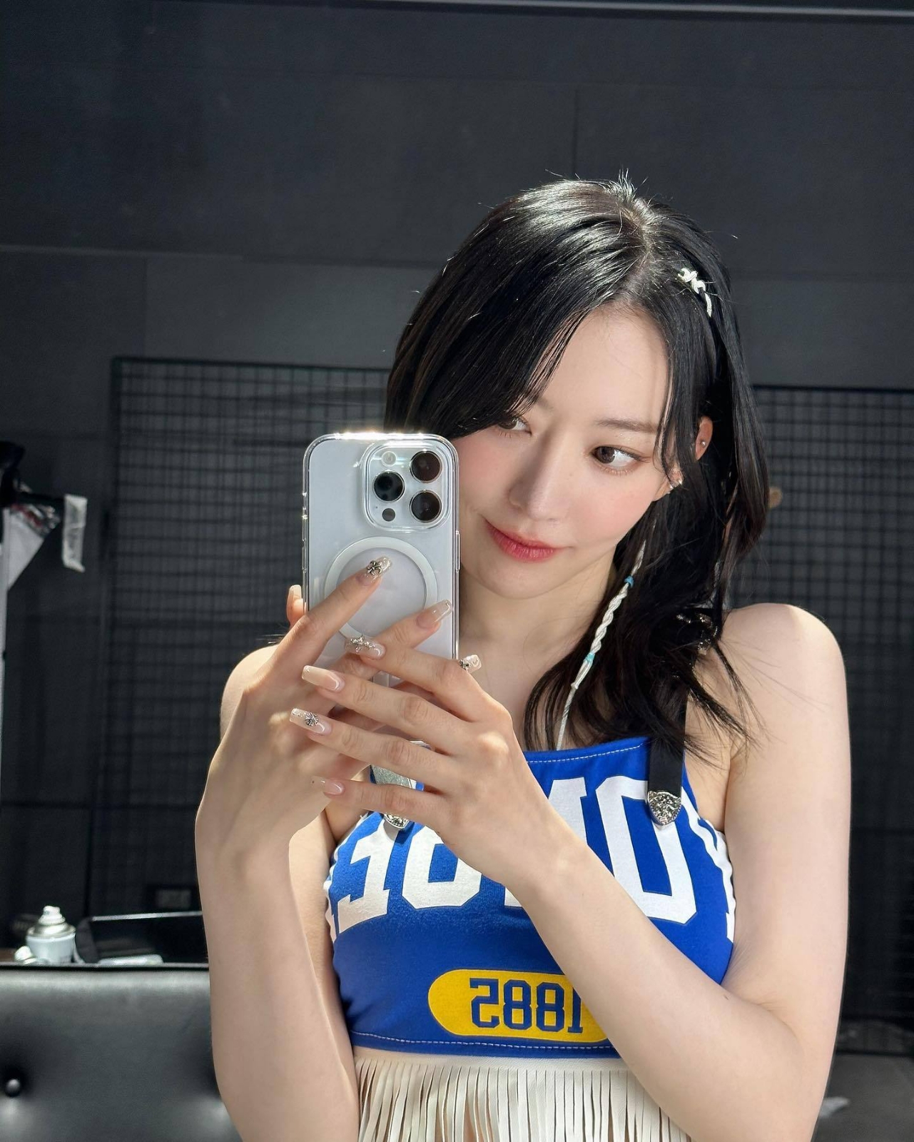 美女壁纸手机壁纸_美女头像甜美