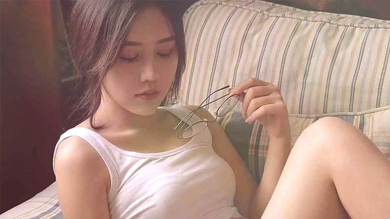 美女壁纸邂逅花海中的清纯美女美翻了美遇幻想空间来自小红书网页版_美女照片大全壁纸高清