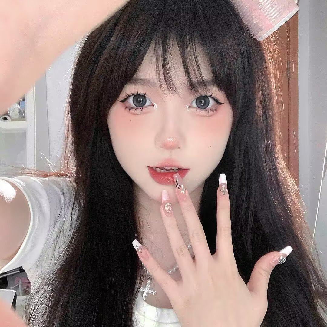 美女图片微信头像真人_美女高雅造型