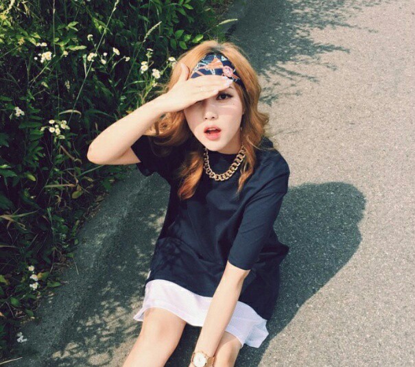美女头像真人背影_美女头像jpg格式