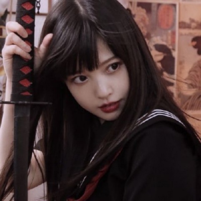 美女高雅造型_美女自拍