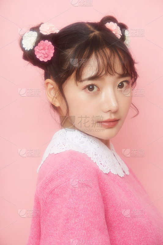 三图翻转选图卡点内部鹿鸣_美女图片微信头像背影唯美