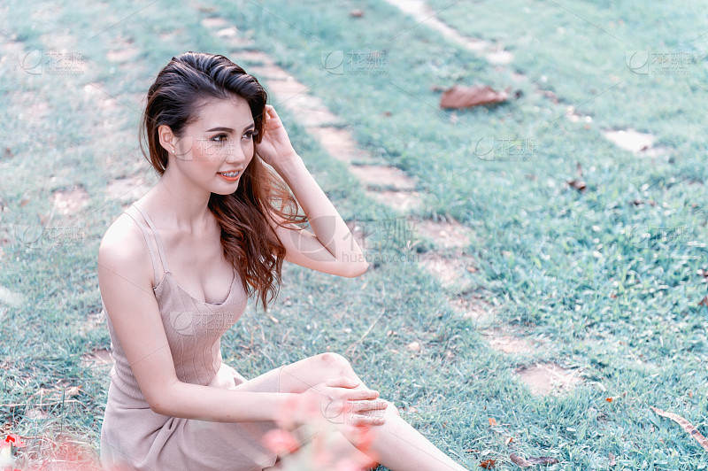 感觉自由_美女照片