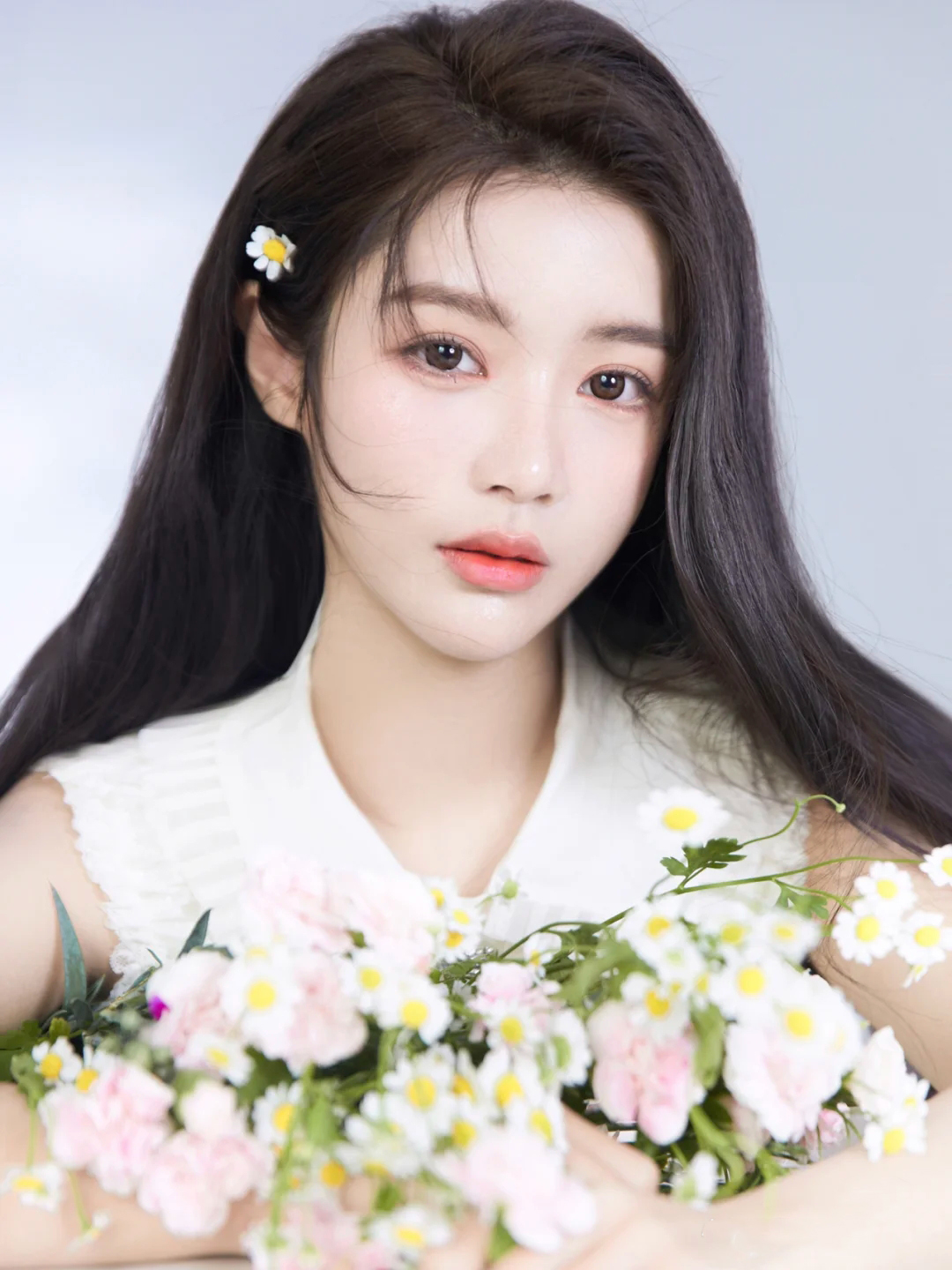 美容护肤模特人像图片_美女头像甜美头像