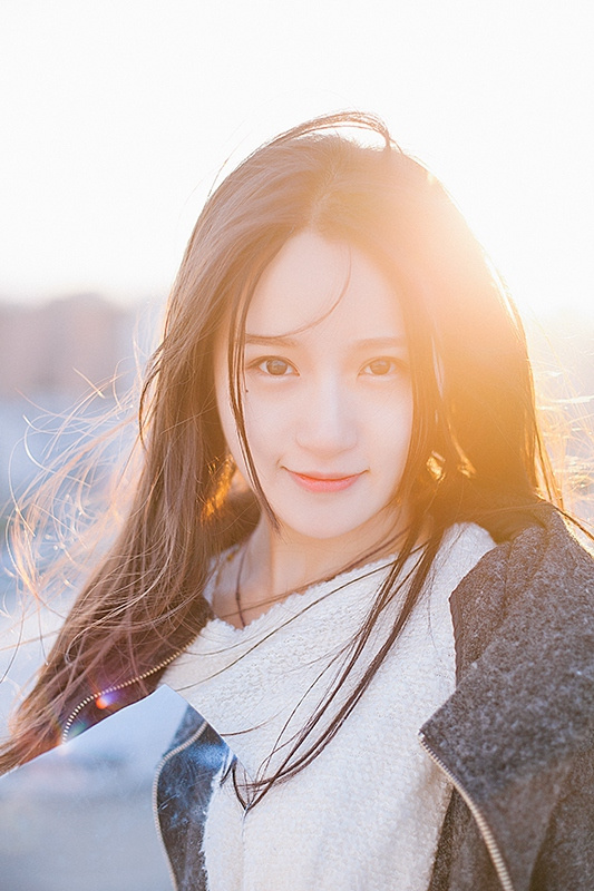 诅咒美女照片头像真人图片