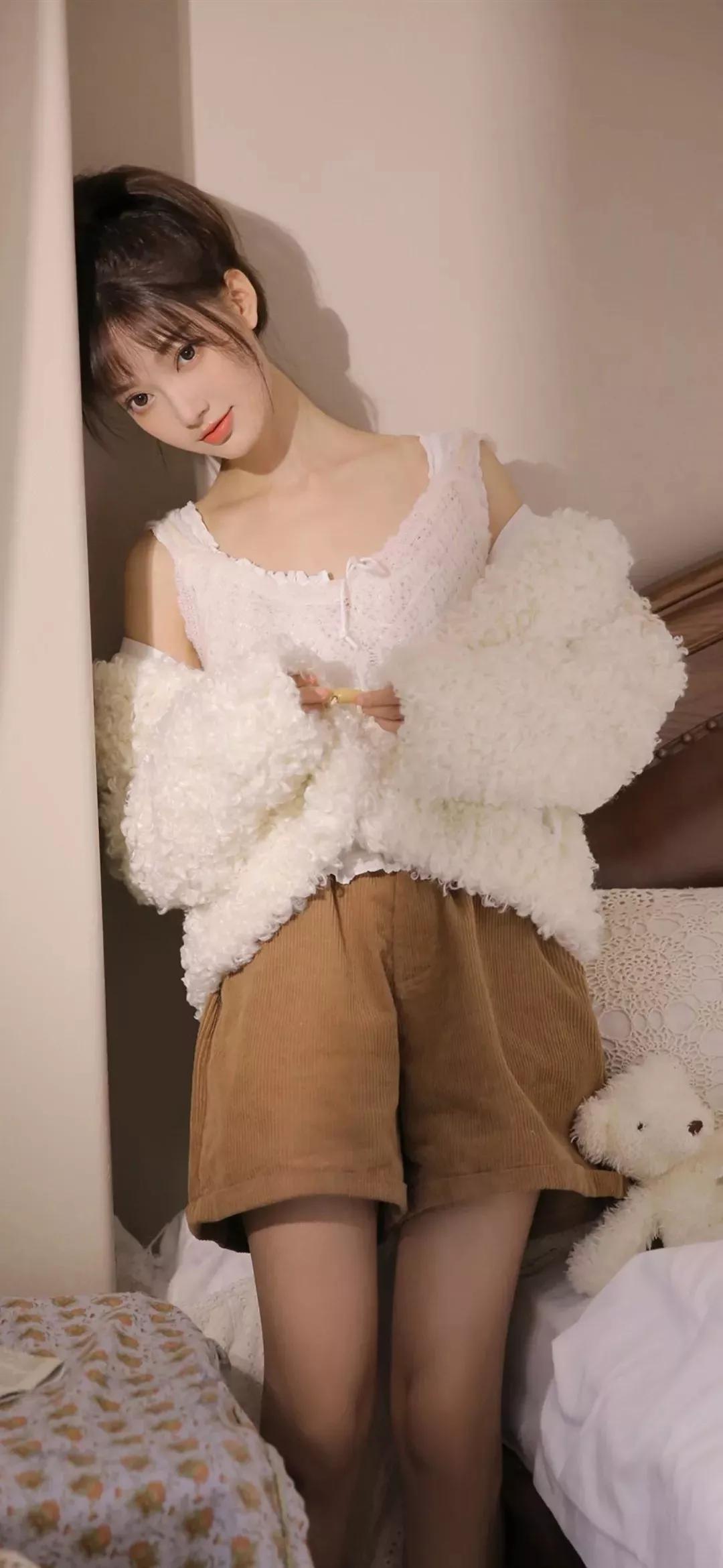 美女壁纸_美女头像真人背影