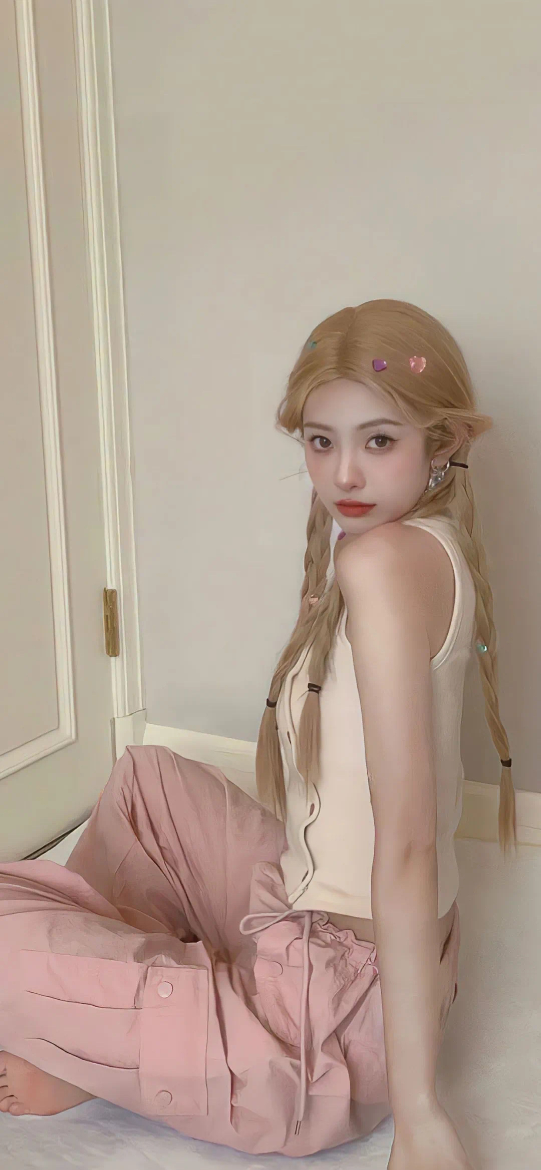 美女图片微信头像背影唯美_美女头像ai