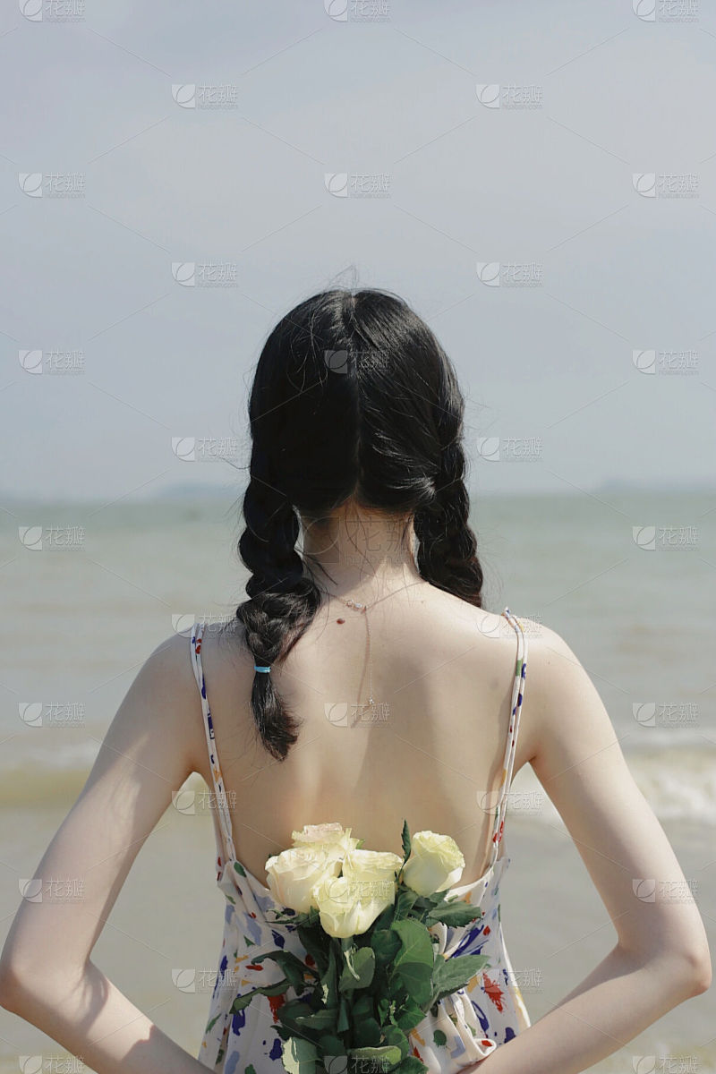 卡点晒照相册简约竖版视频_美女头像