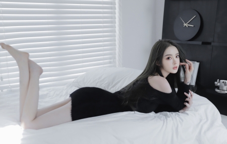 三八妇女节朦胧感女性人物剪影背景_美女壁纸电脑壁纸4k