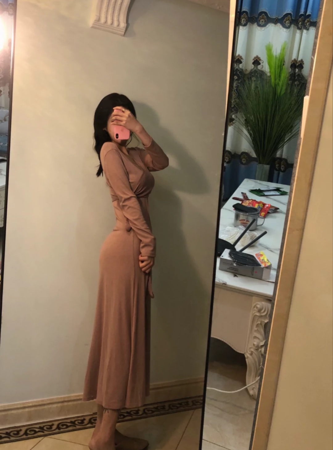 美女头像真人_美女自拍背影微信头像