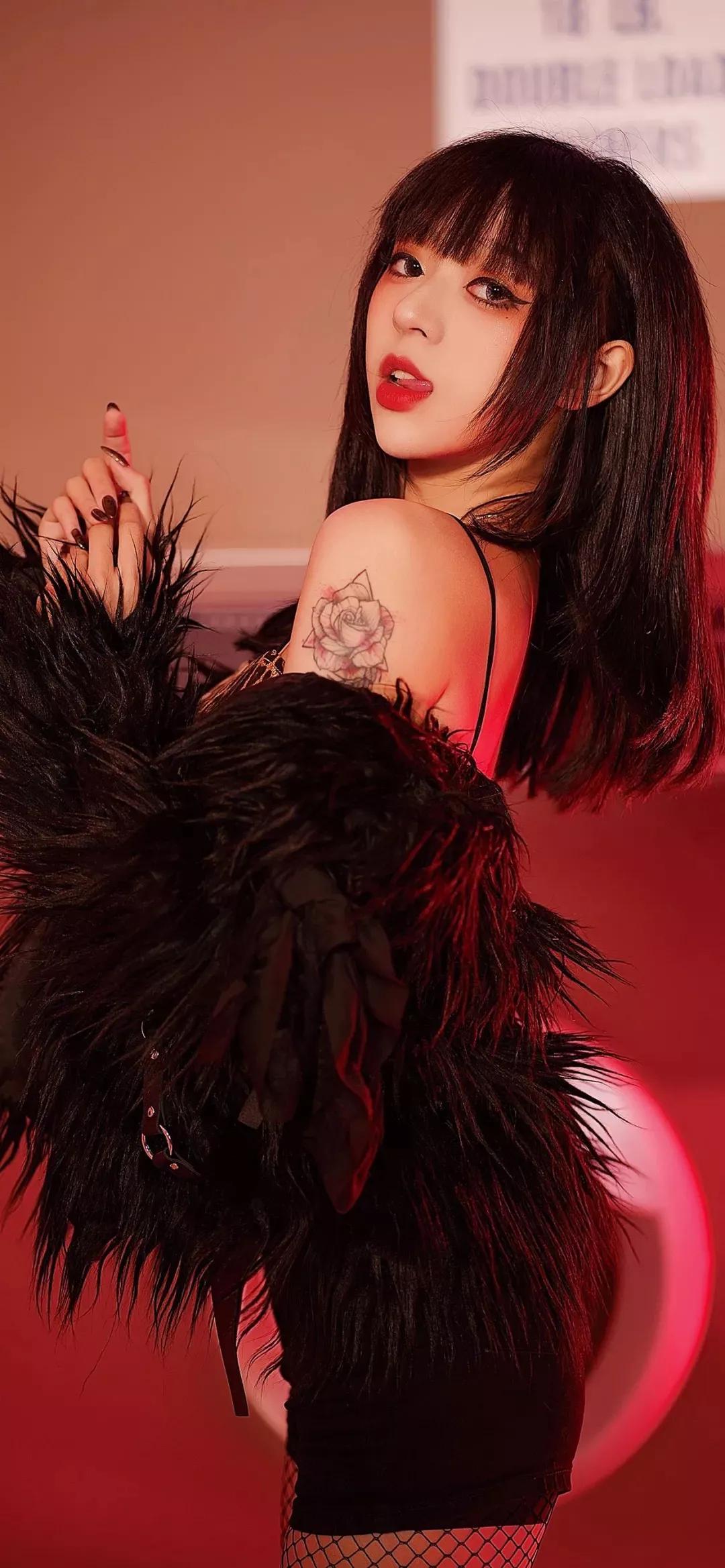 唯美古风武侠风动漫美女壁纸_美女图片微信头像
