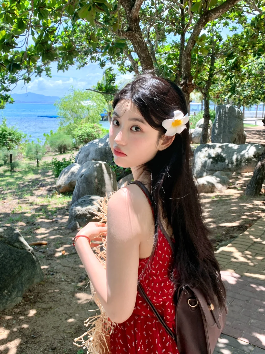 我偶尔也想和一些人的缘分再深一点进取海洋年月日微头条今日头条_美女壁纸