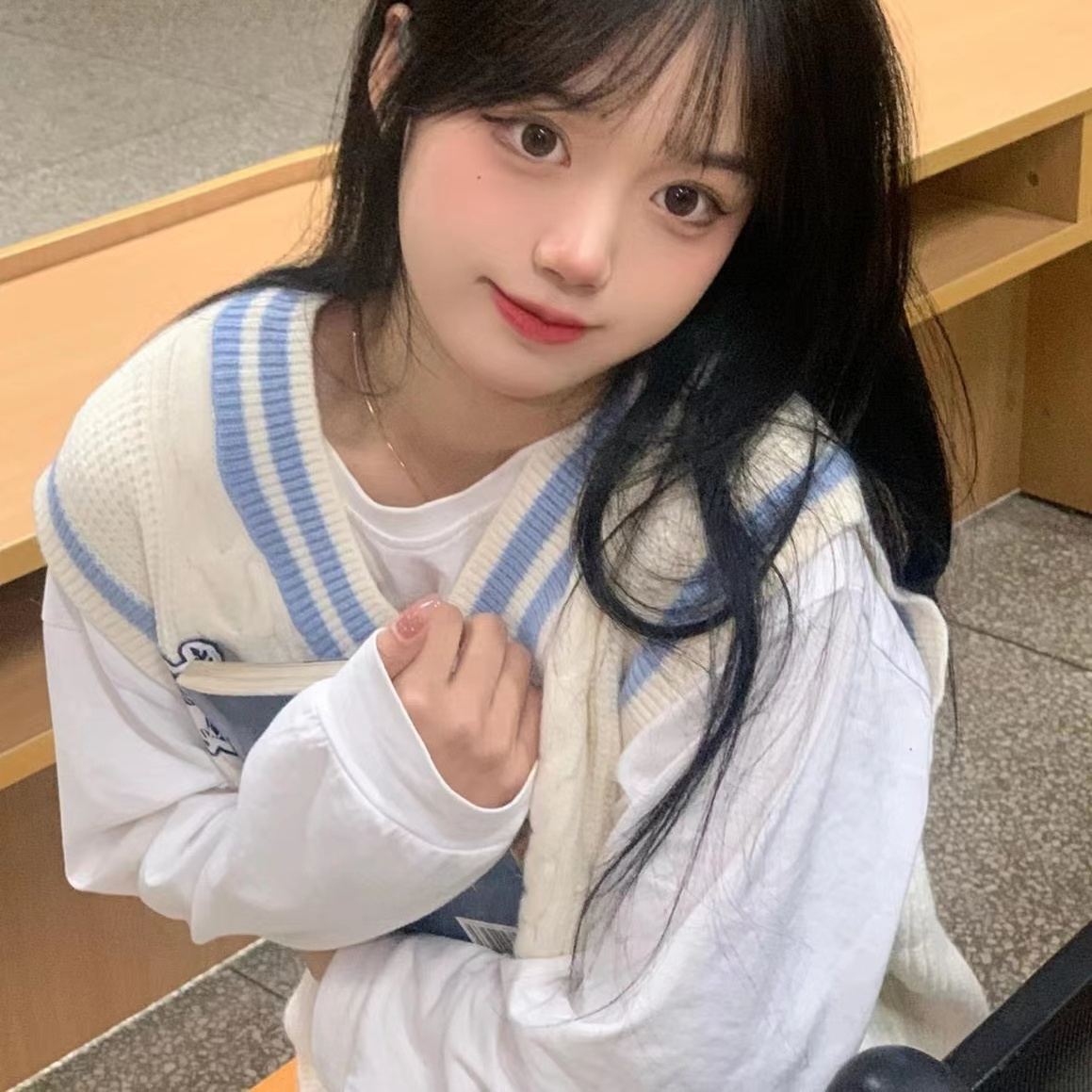 美女头像真人_美女头像一个人