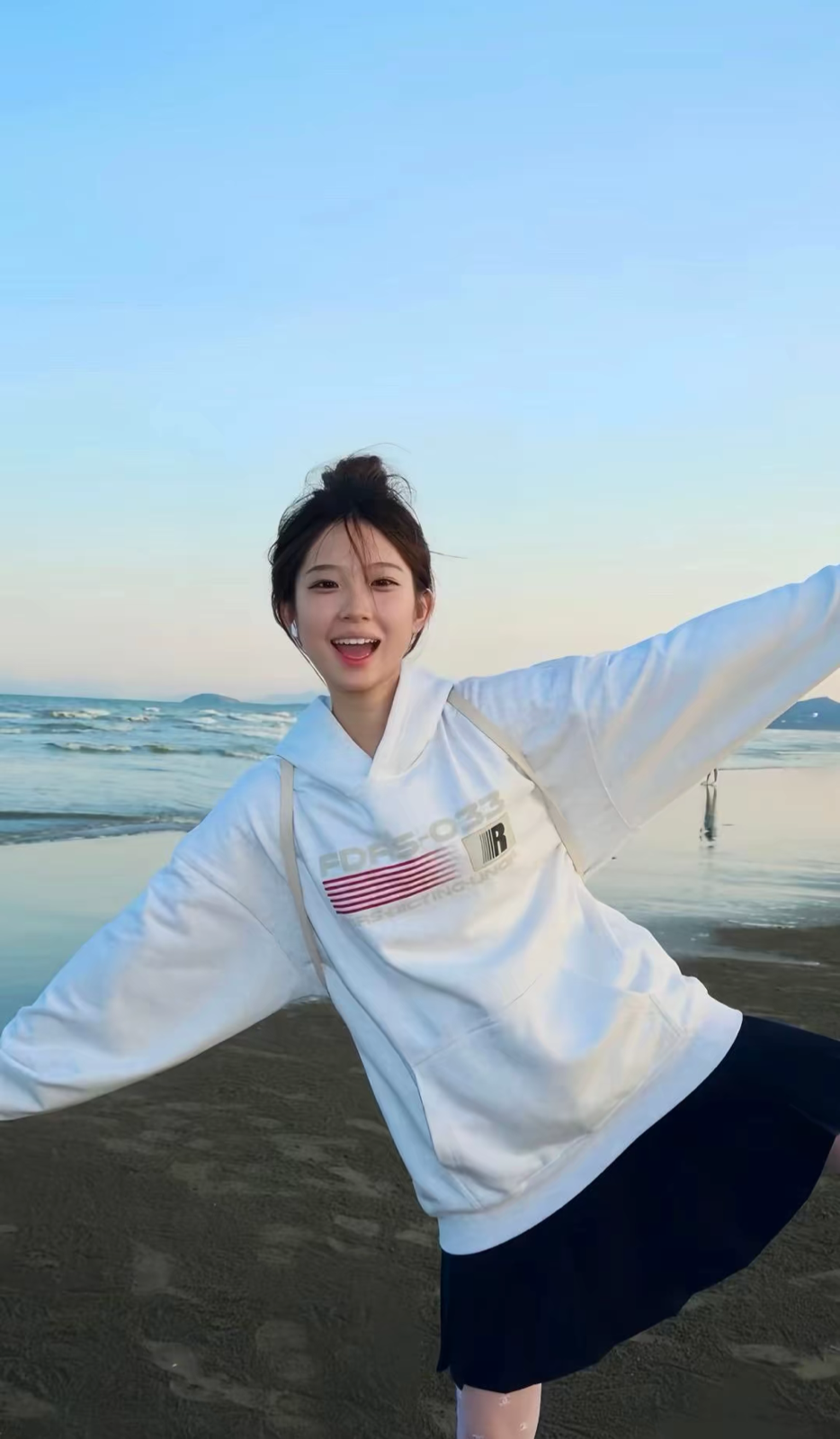 欧美真人性做爰片A片美女头像
