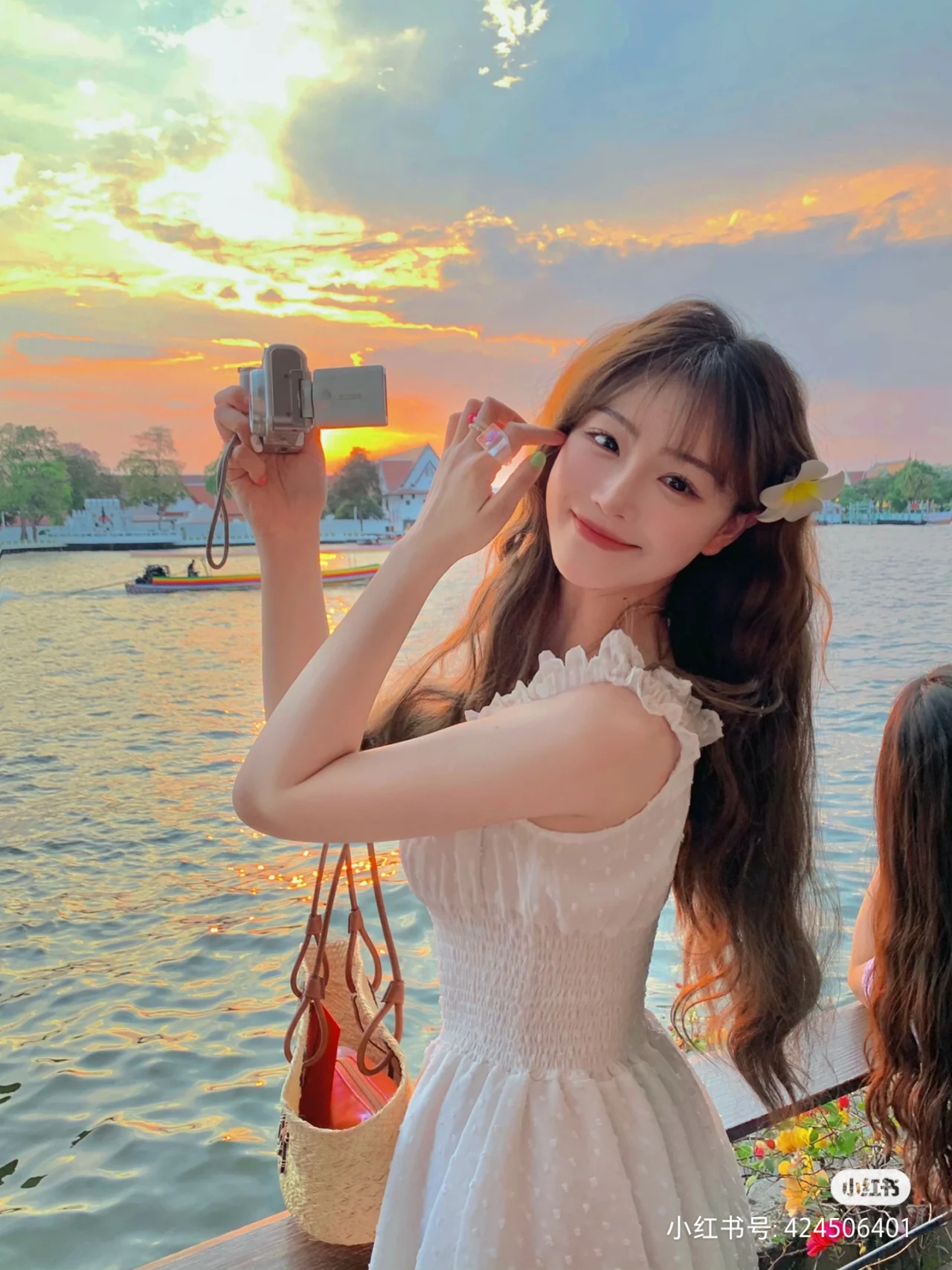 壁纸靓女_美女头像真人