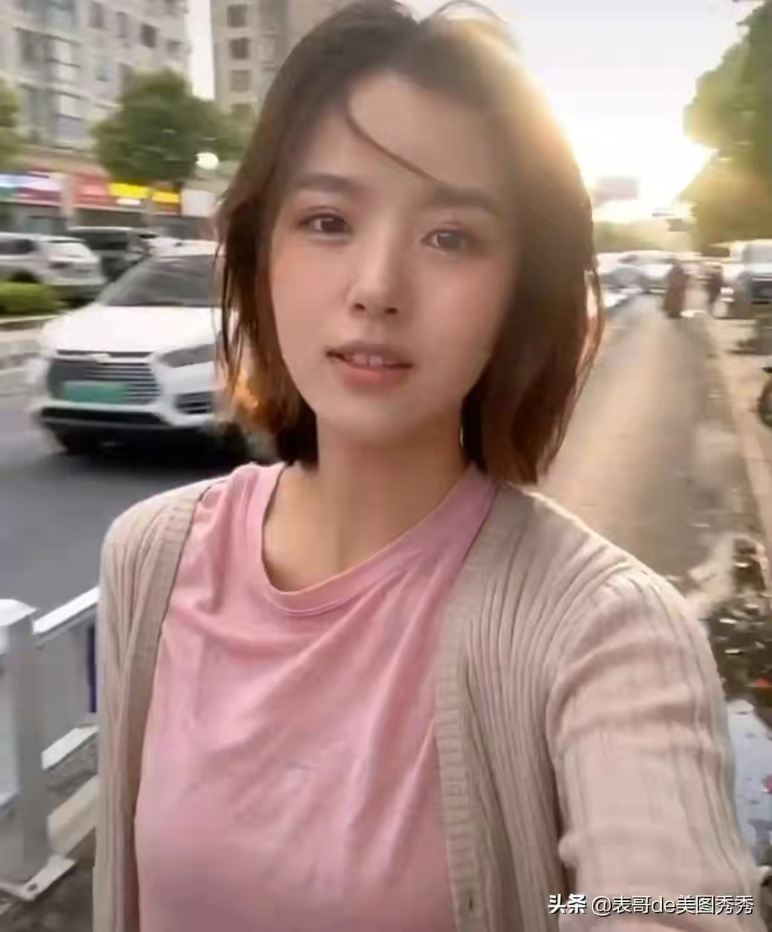 怼脸拍一组自拍小红书_美女时尚街拍
