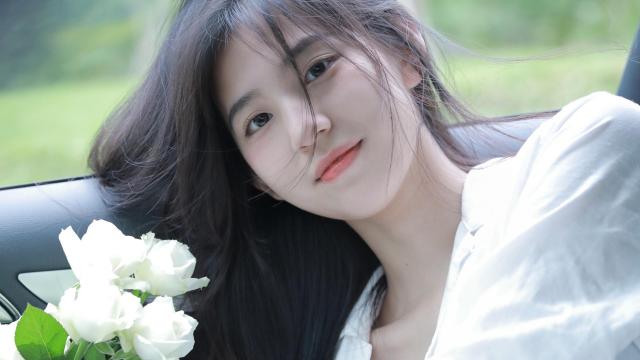 来自分享_美女头像真人