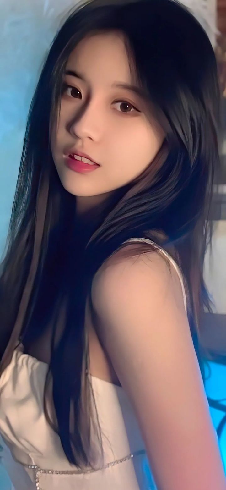 高清全面屏手机锁屏壁纸美女壁纸今日头条_美女照片