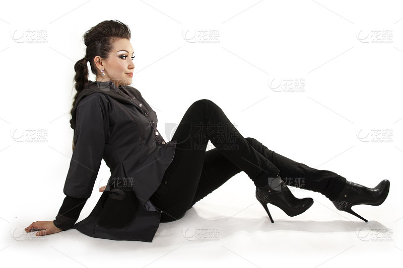 法式缎面轻婚纱新娘高级感小众抹胸花朵礼服裙森系高端迎宾出门纱_美女头像真人头像搞笑